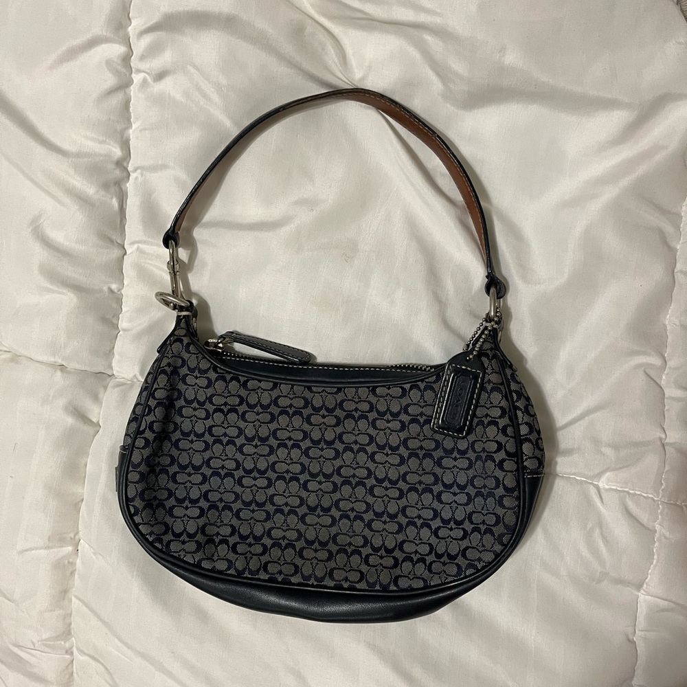 Signature dark blue Coach Purse🪐